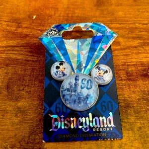 Disneyland Trading Pin